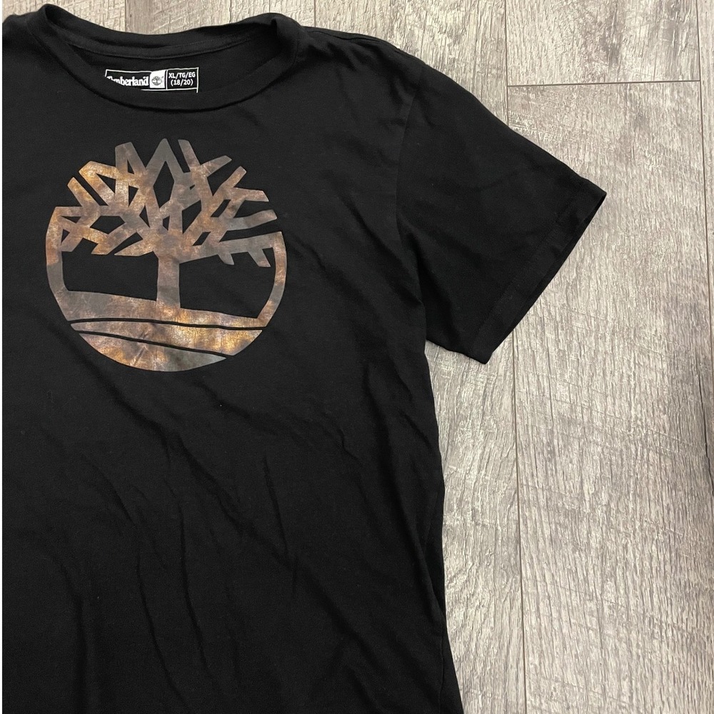 Timberland Boys XL 18/20 Black Graphic T-Shirt Metallic Bronze Tree Logo Tee - Picture 3 of 5